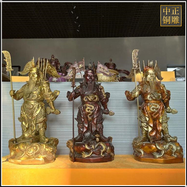 紫銅黃銅彩繪關(guān)公雕塑.jpg 紫銅黃銅彩繪關(guān)公雕塑.jpg