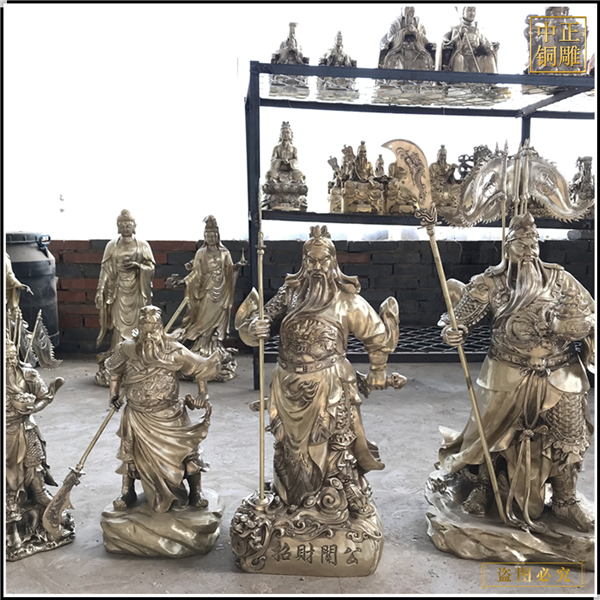 23.大型鑄銅關(guān)公立像廠(chǎng).jpg 23.大型鑄銅關(guān)公立像廠(chǎng).jpg